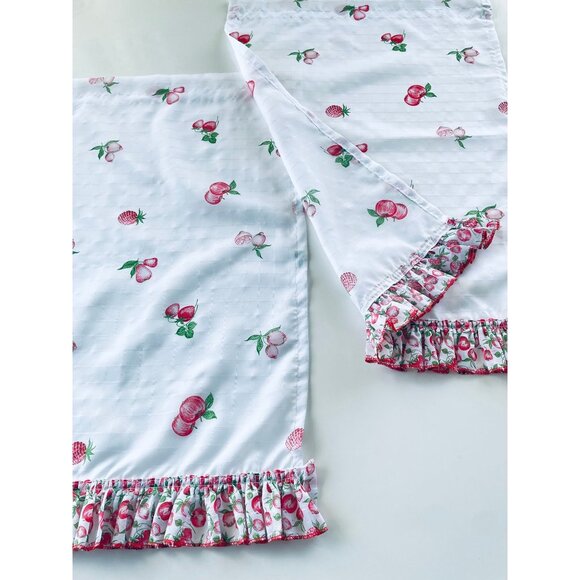 Vintage 80s curtains, red apples, ruffled bottom, kitchen window pair of panels - Picture 5 of 10